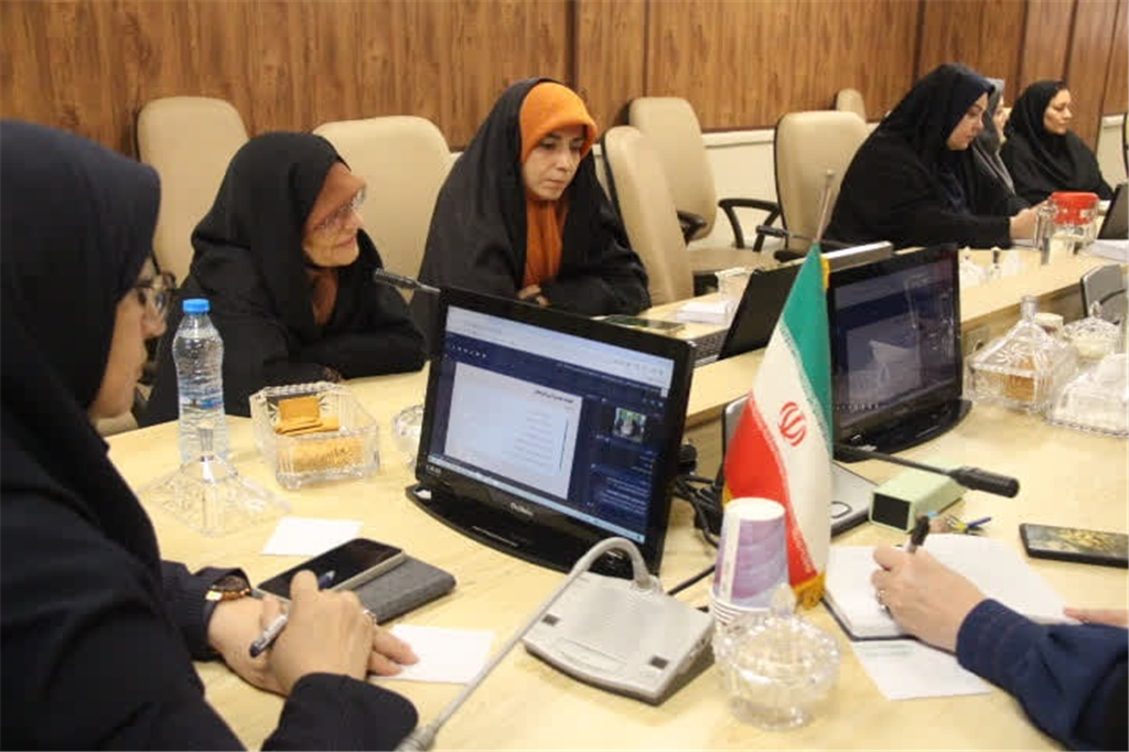 آموزش و تمرین تكنیك «نقشه ذی‌نفعان» با هدف تقویت رویكرد مشاركتی در حل مسائل كشاورزی